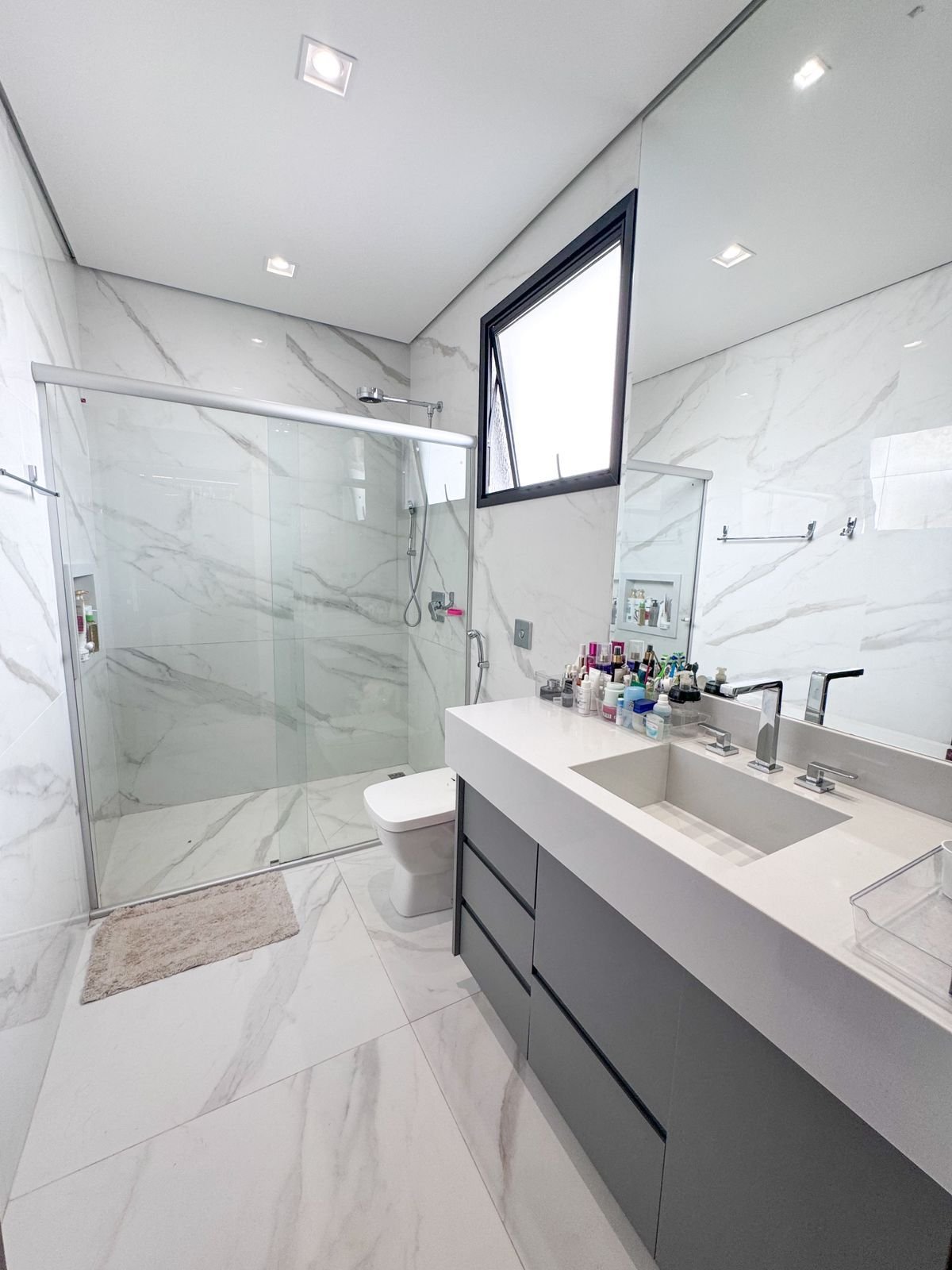 Casa de Condomínio à venda com 3 quartos, 250m² - Foto 6