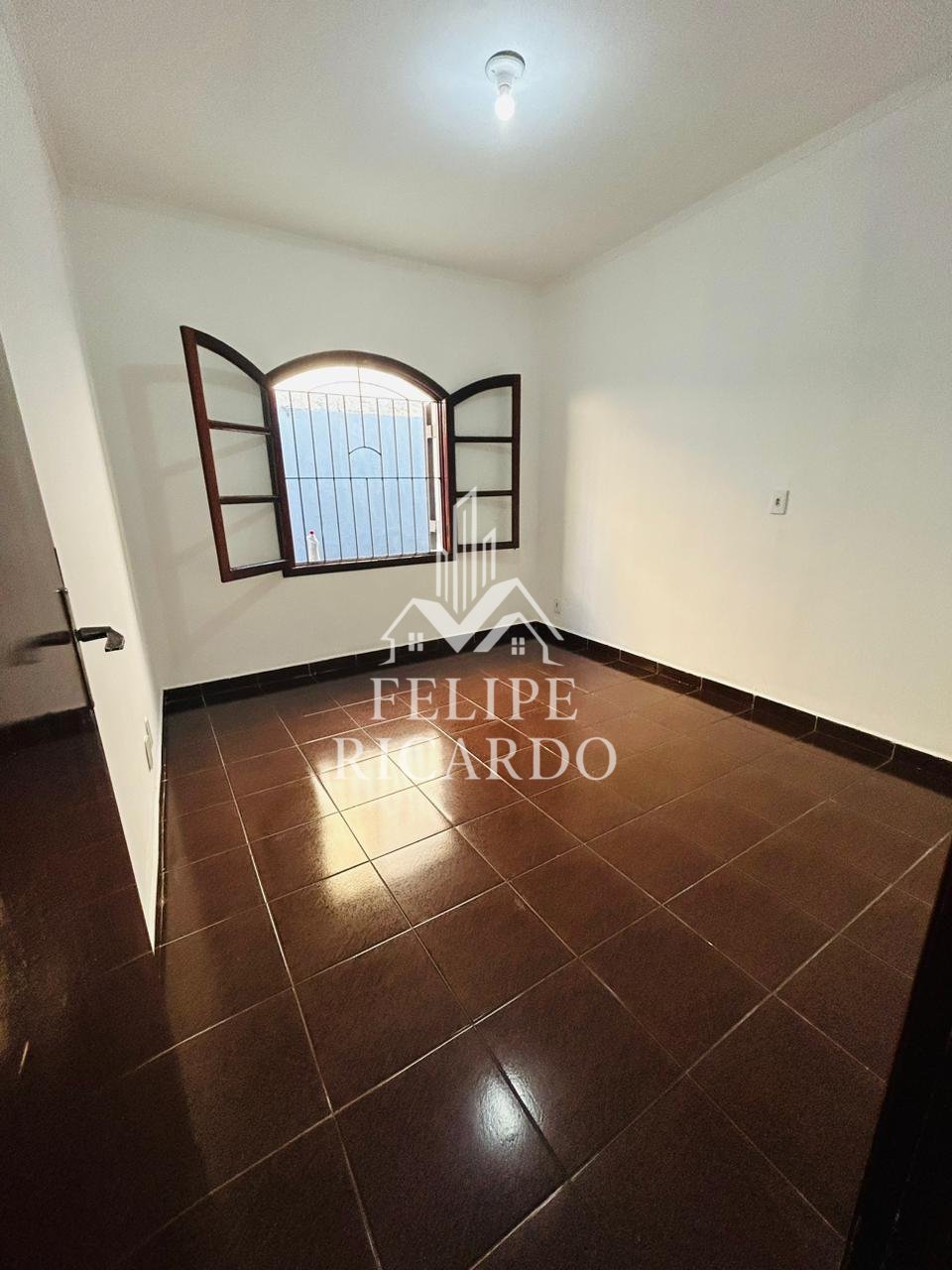 Casa, 3 quartos, 185 m² - Foto 2