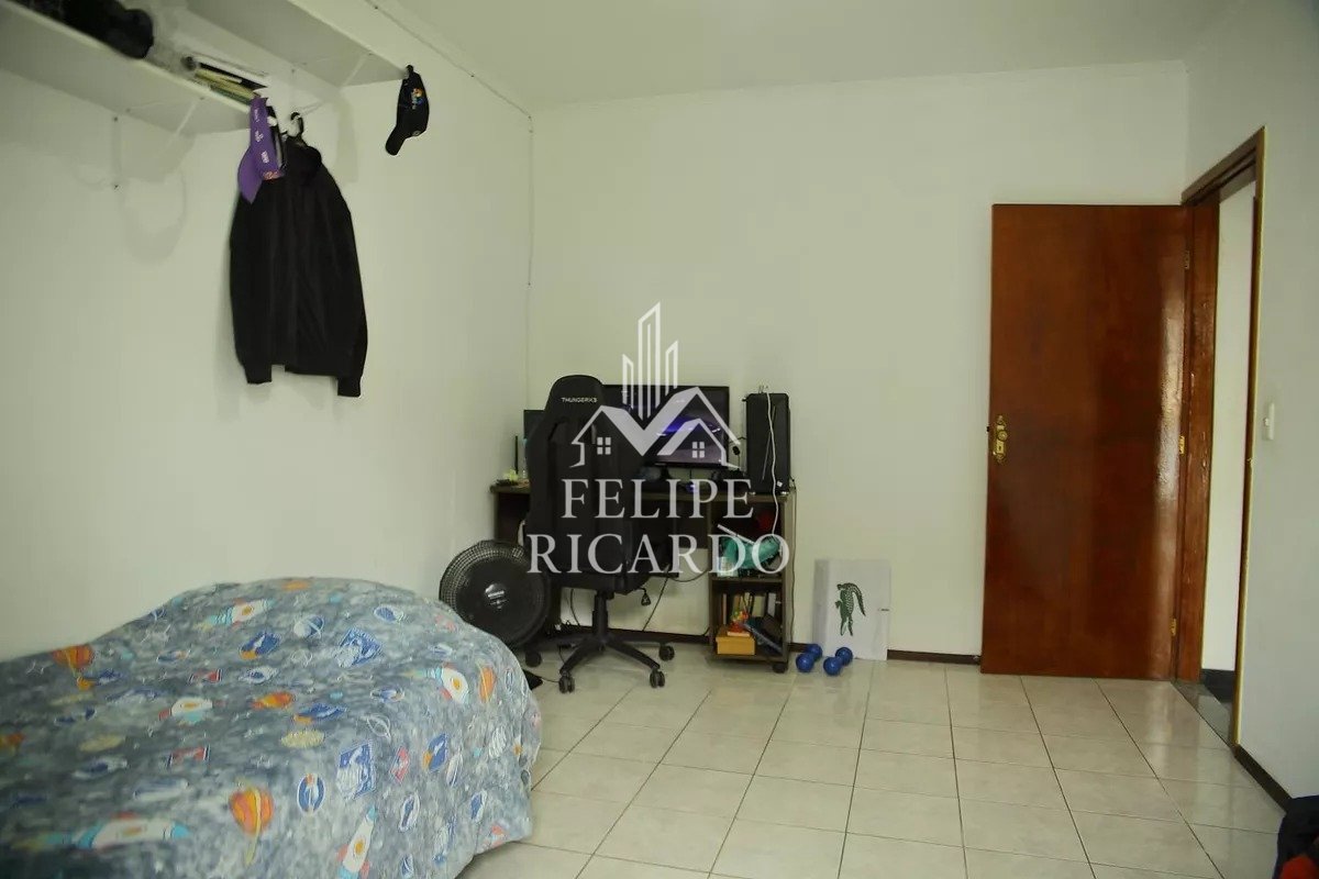 Casa, 3 quartos, 250 m² - Foto 18