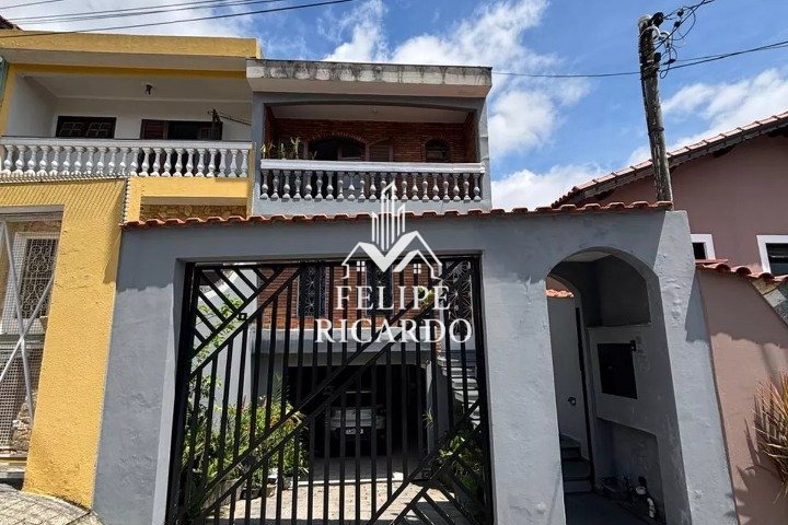 Casa, 3 quartos, 229 m² - Foto 1