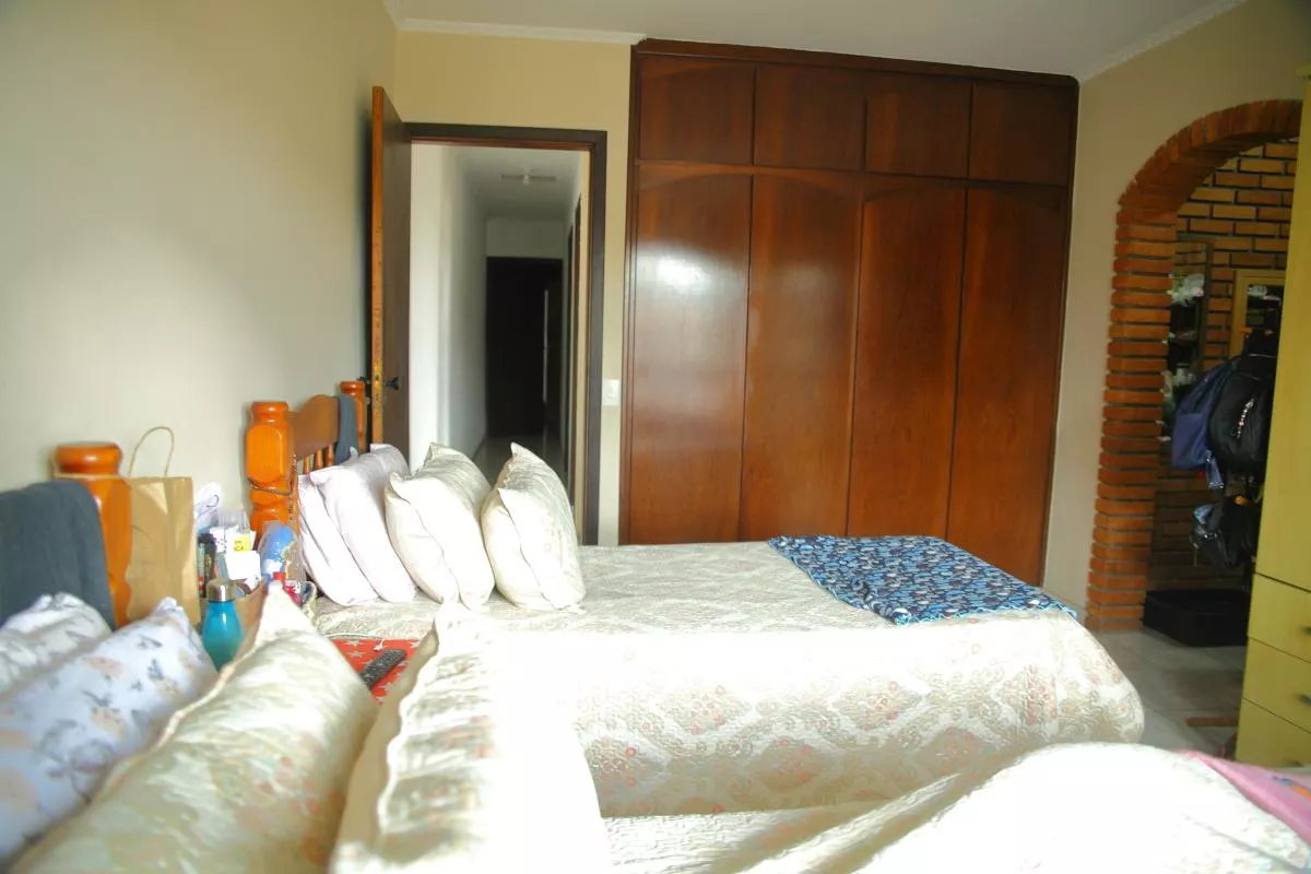 Casa, 3 quartos, 229 m² - Foto 11