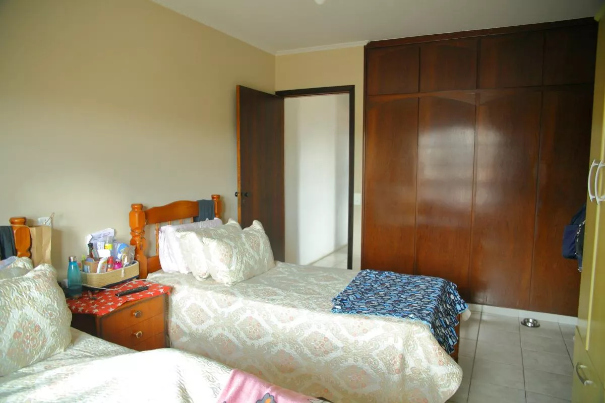 Casa, 3 quartos, 229 m² - Foto 30