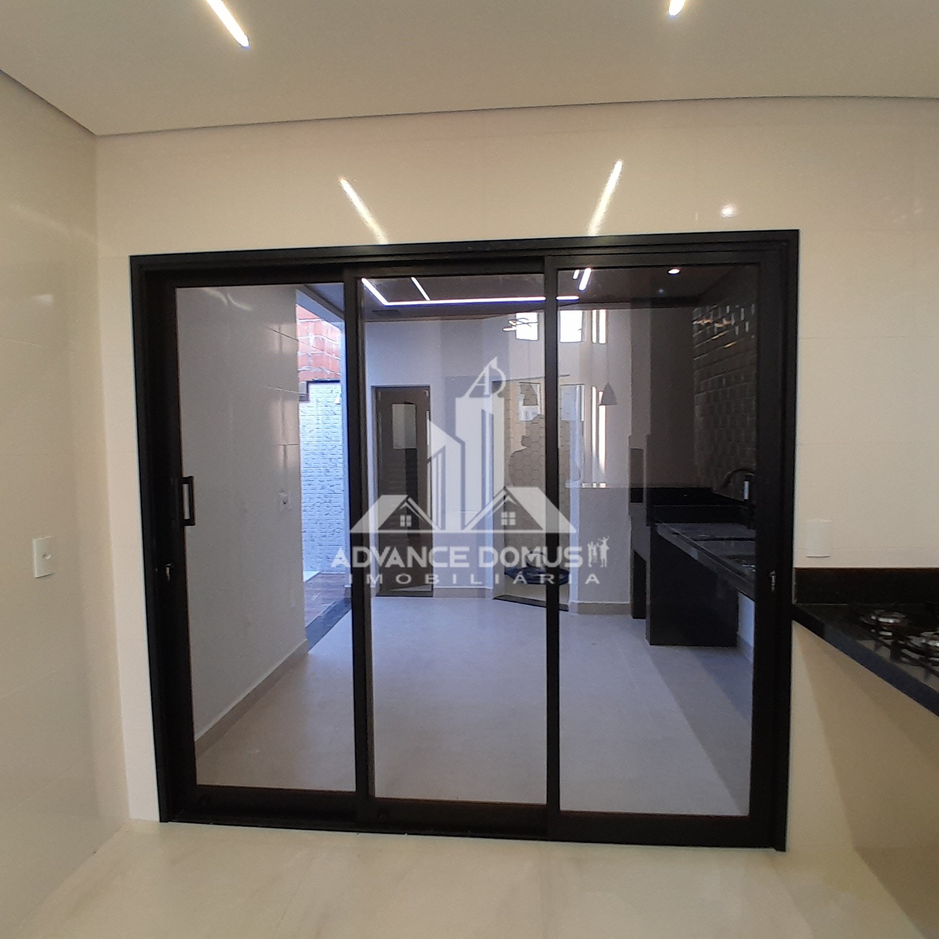 Casa de Condomínio à venda com 3 quartos, 113m² - Foto 11