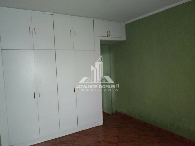 Casa à venda com 2 quartos, 197m² - Foto 11