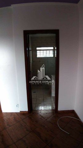 Casa à venda com 2 quartos, 197m² - Foto 13