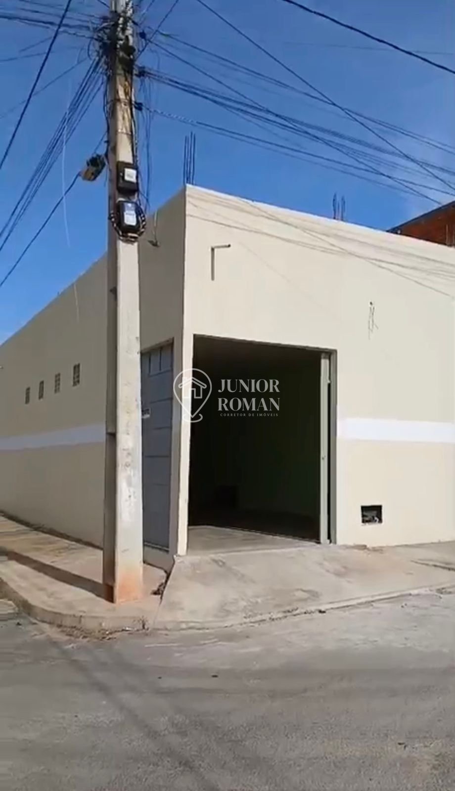 Prédio Inteiro - Foto 1