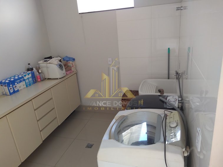 Sobrado à venda com 3 quartos, 350m² - Foto 22