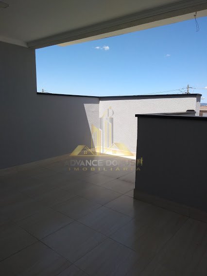 Sobrado à venda com 3 quartos, 350m² - Foto 32