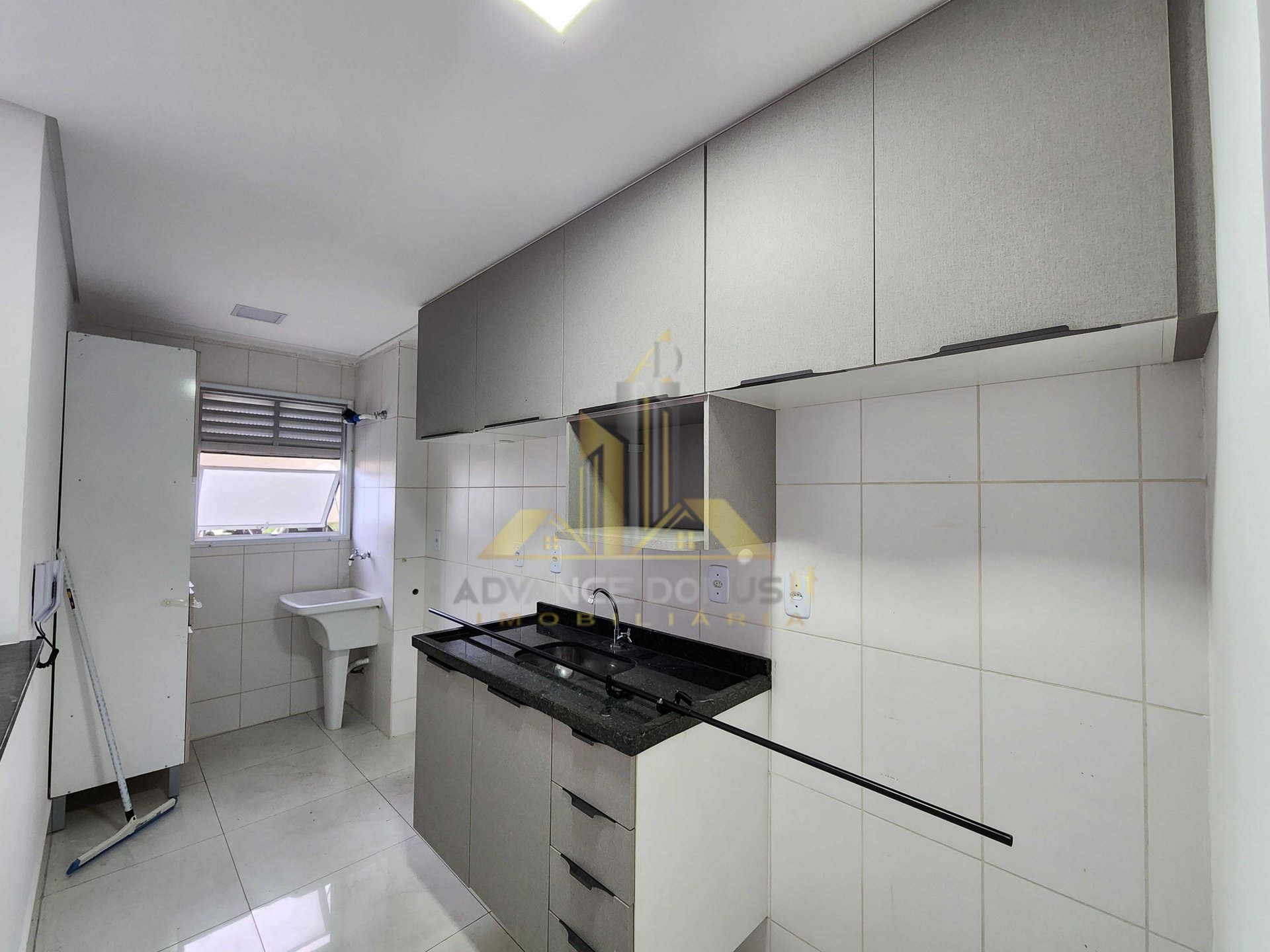 Apartamento à venda com 2 quartos, 54m² - Foto 1