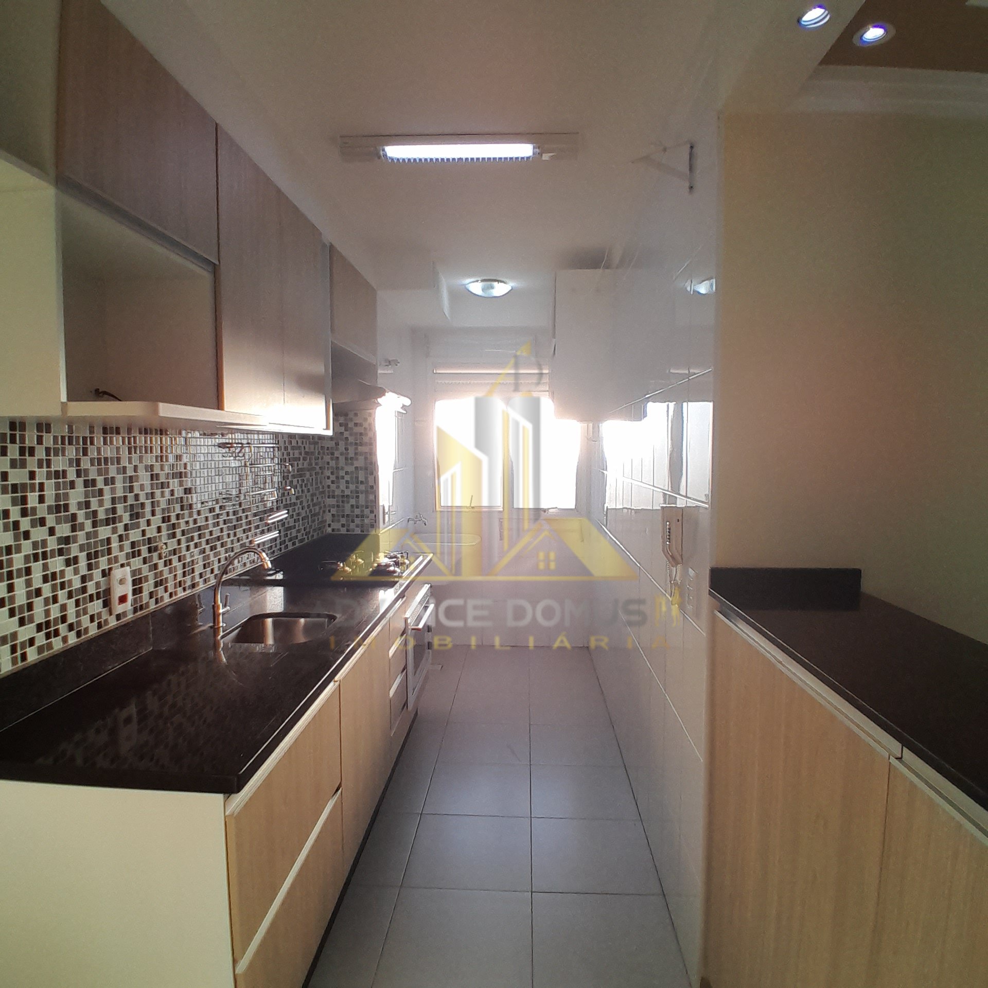 Apartamento à venda com 2 quartos, 49m² - Foto 5