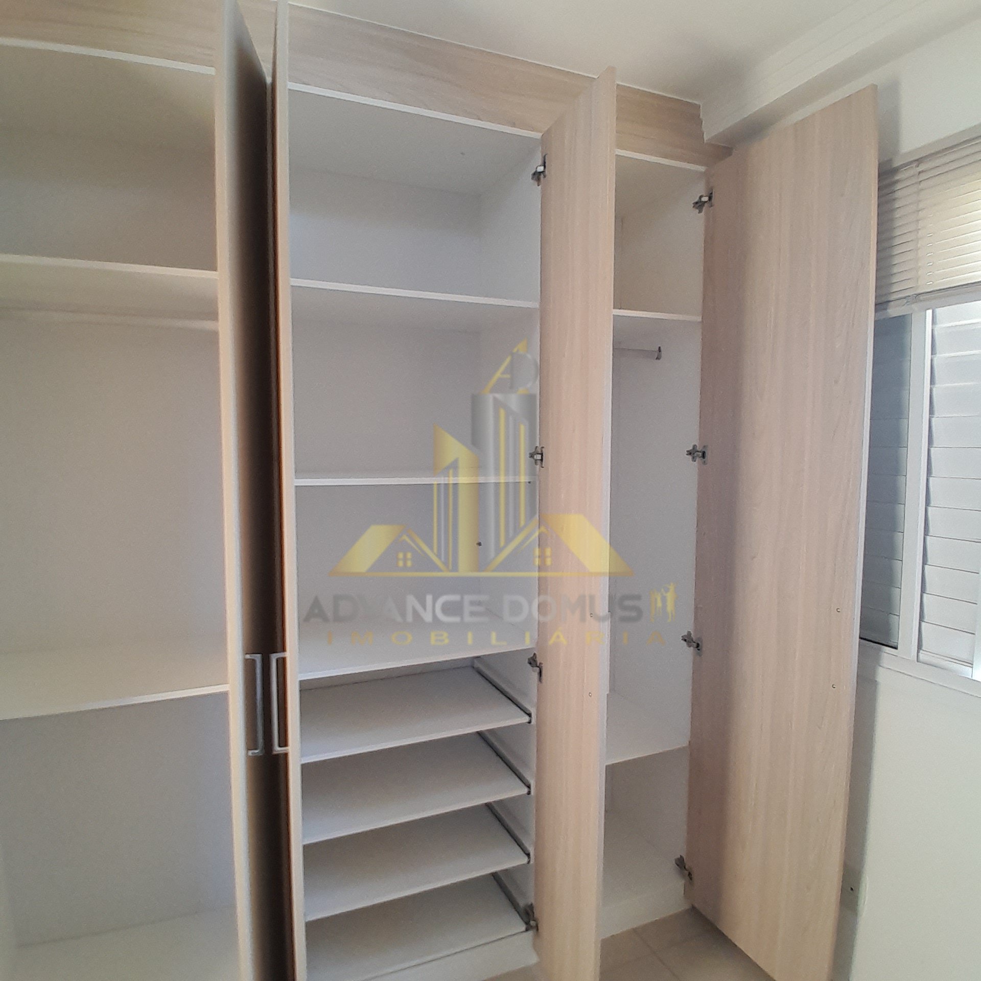 Apartamento à venda com 2 quartos, 49m² - Foto 19