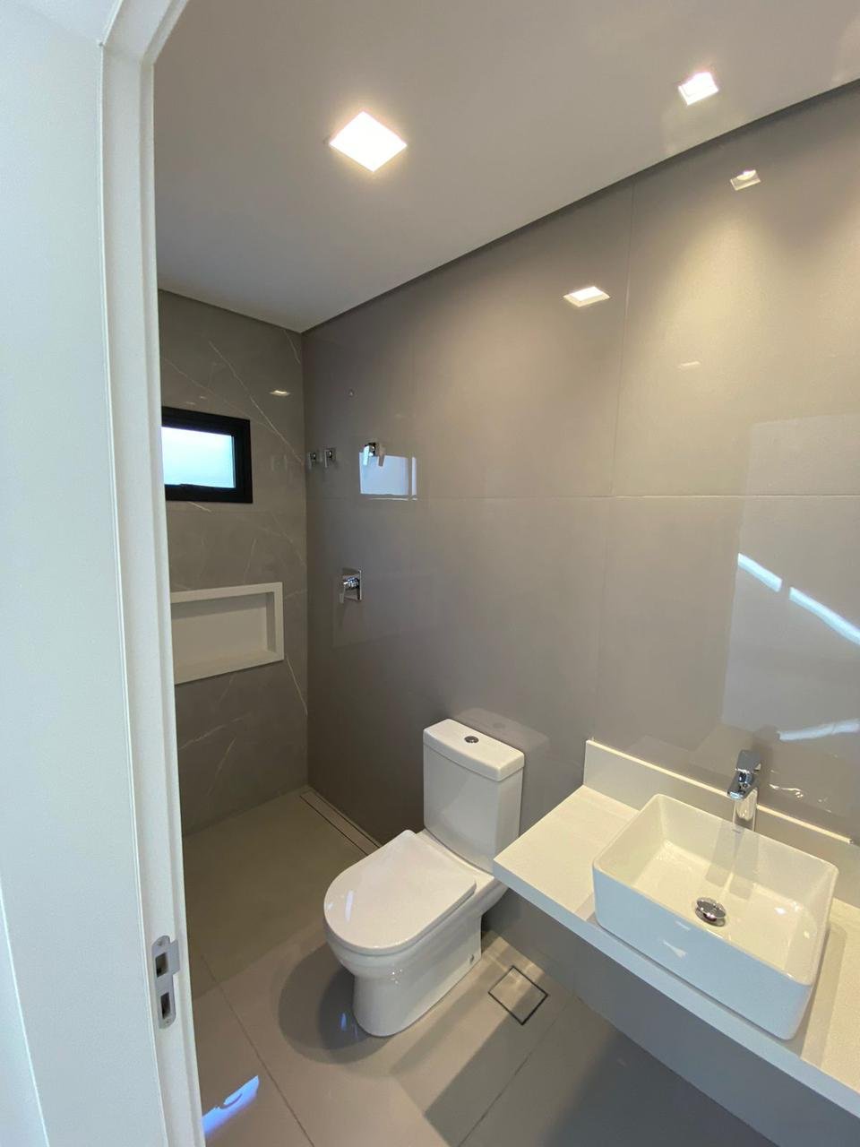 Casa de Condomínio à venda com 3 quartos, 237m² - Foto 5