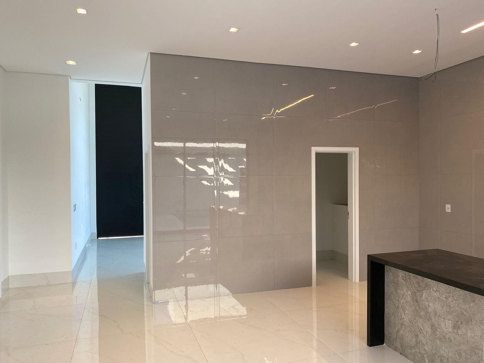 Casa de Condomínio à venda com 3 quartos, 237m² - Foto 7
