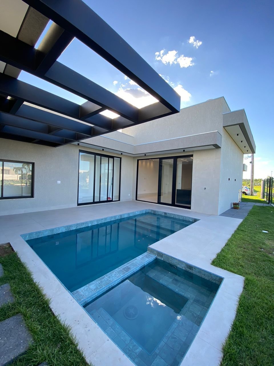 Casa de Condomínio à venda com 3 quartos, 237m² - Foto 13