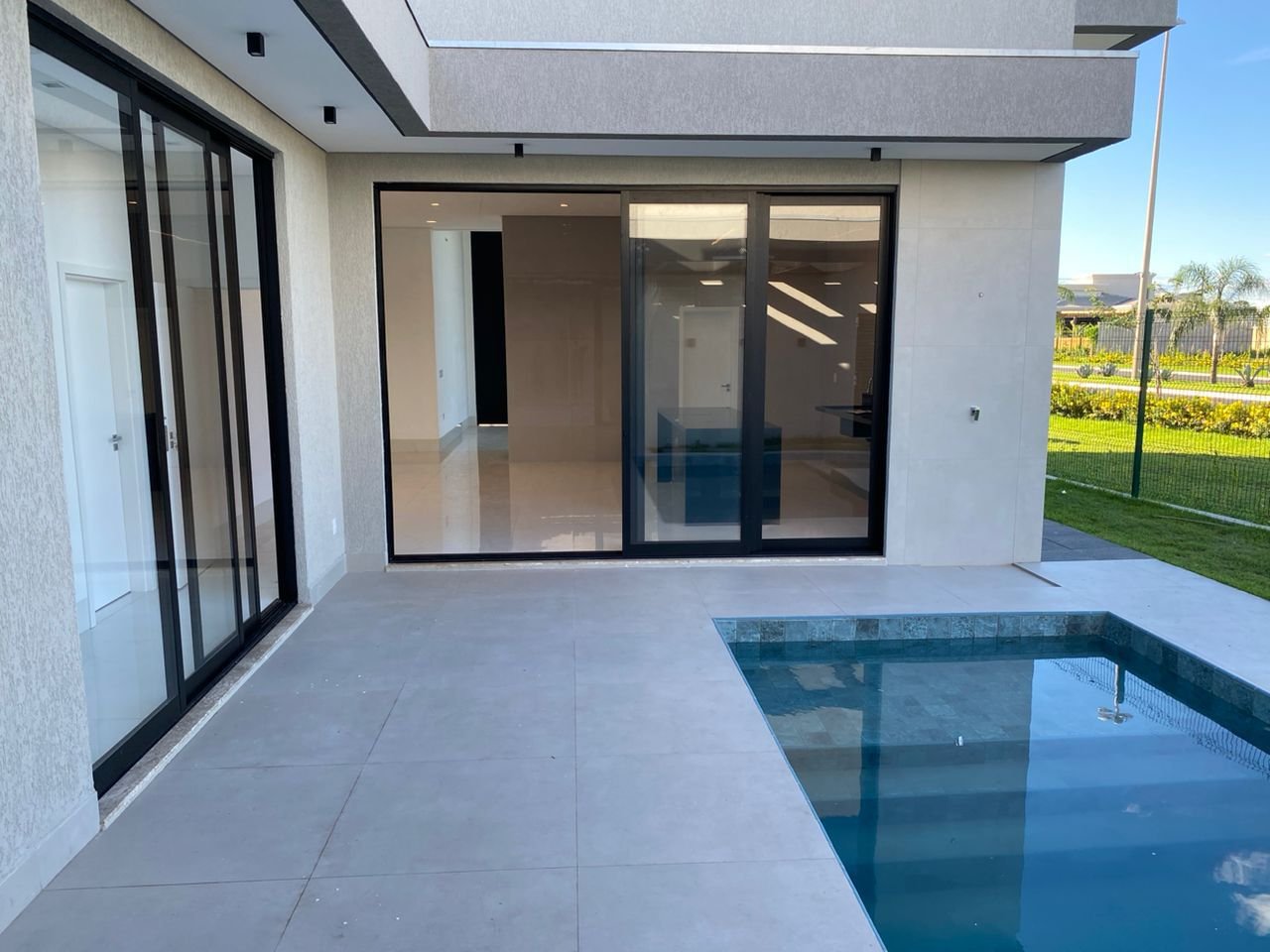 Casa de Condomínio à venda com 3 quartos, 237m² - Foto 14
