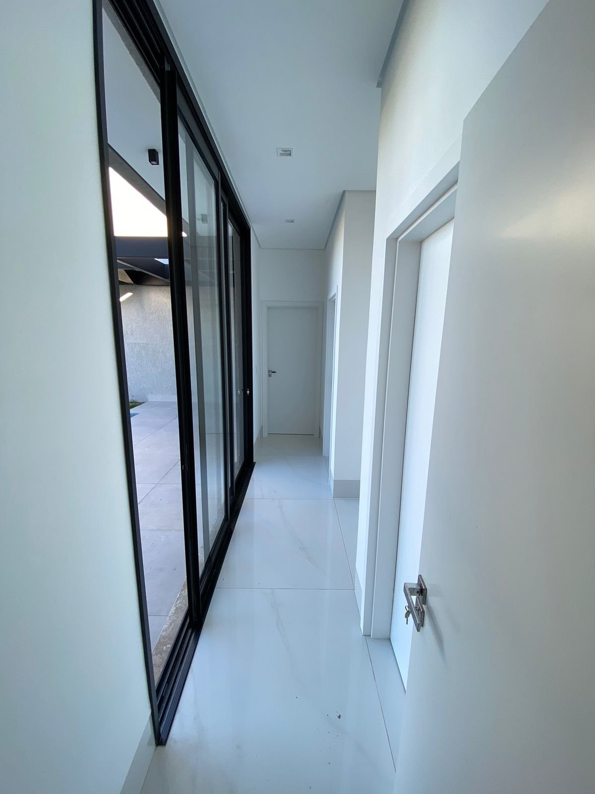 Casa de Condomínio à venda com 3 quartos, 237m² - Foto 19
