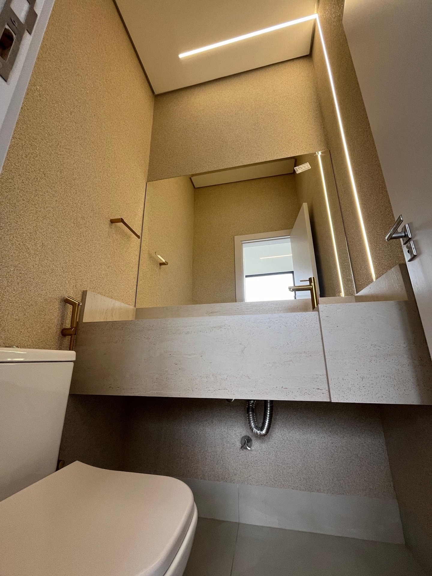 Casa de Condomínio à venda com 3 quartos, 214m² - Foto 12