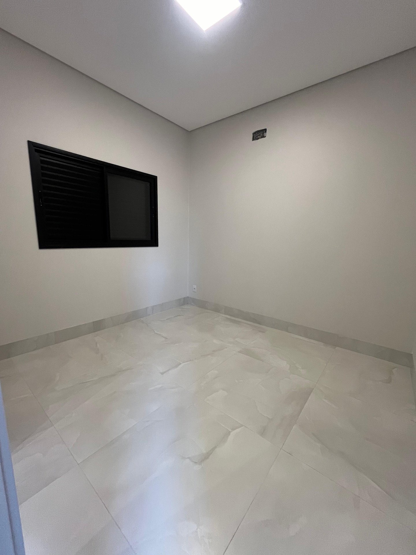 Casa de Condomínio à venda com 3 quartos, 214m² - Foto 17