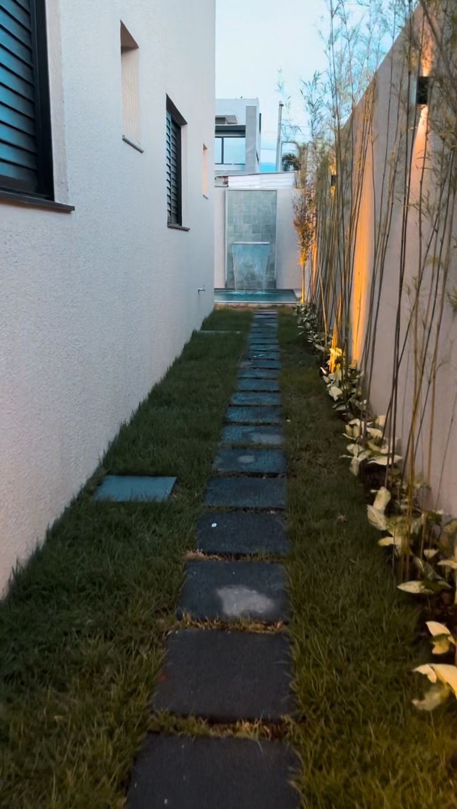 Casa de Condomínio à venda com 3 quartos, 214m² - Foto 22