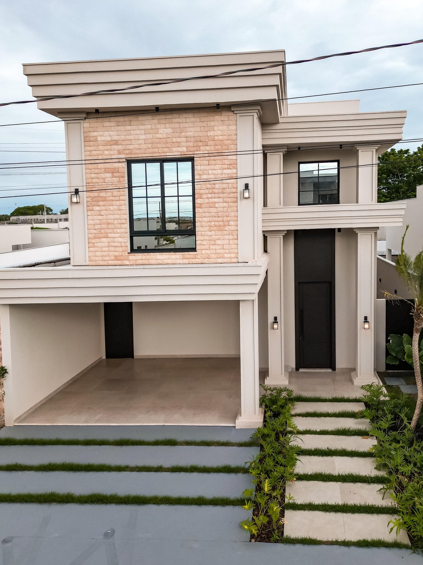Casa de Condomínio à venda com 3 quartos, 214m² - Foto 4