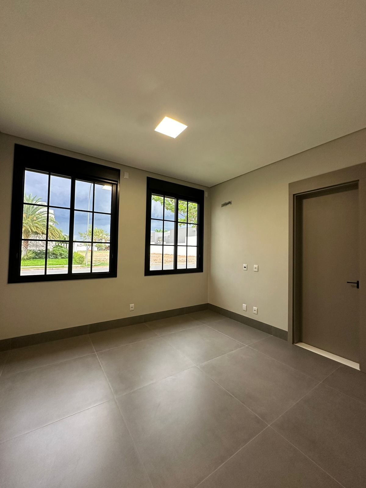 Casa de Condomínio à venda com 4 quartos, 420m² - Foto 10