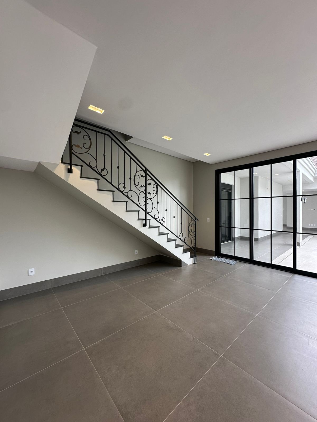 Casa de Condomínio à venda com 4 quartos, 420m² - Foto 11
