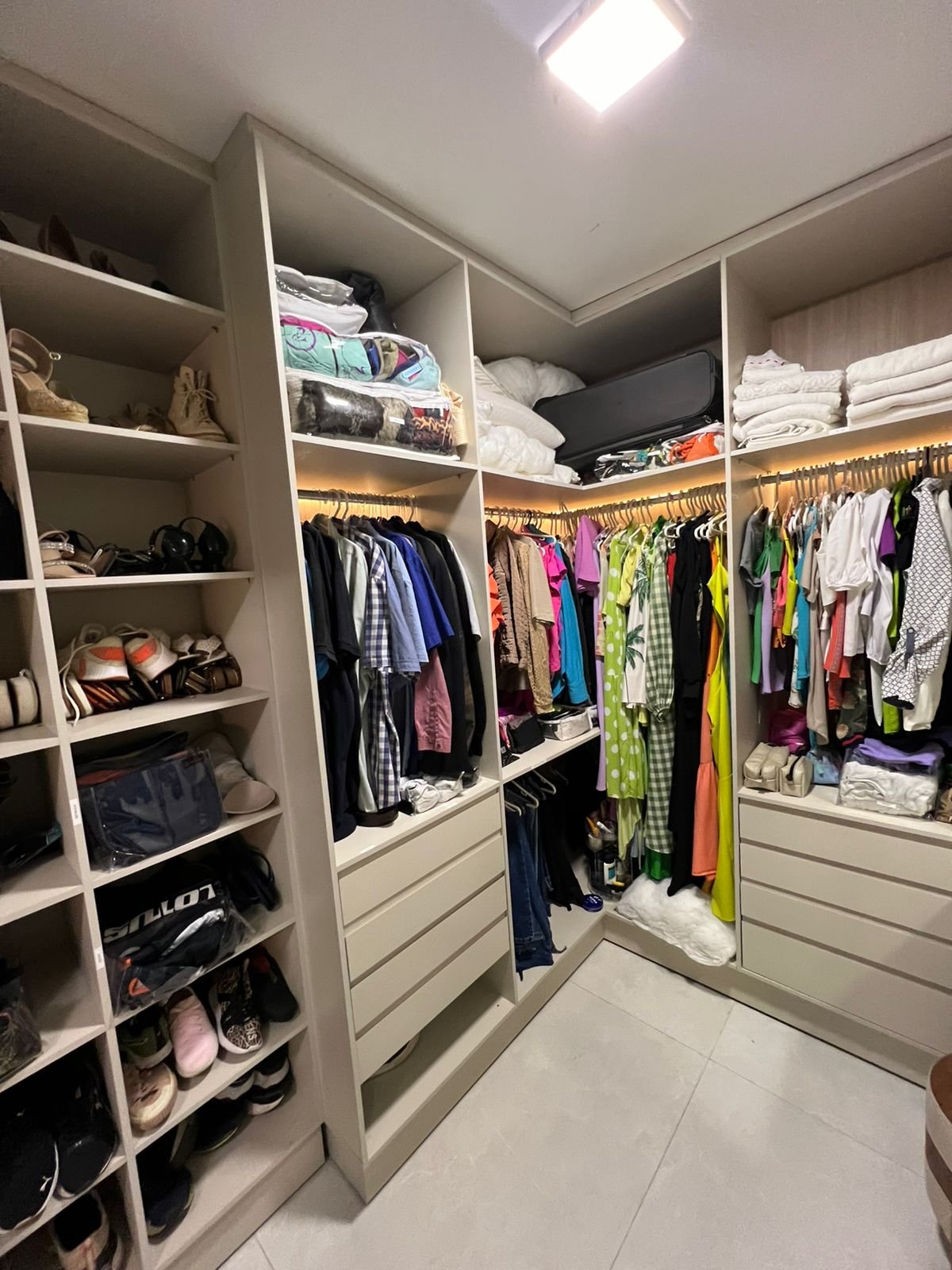 Casa de Condomínio à venda com 4 quartos, 420m² - Foto 46
