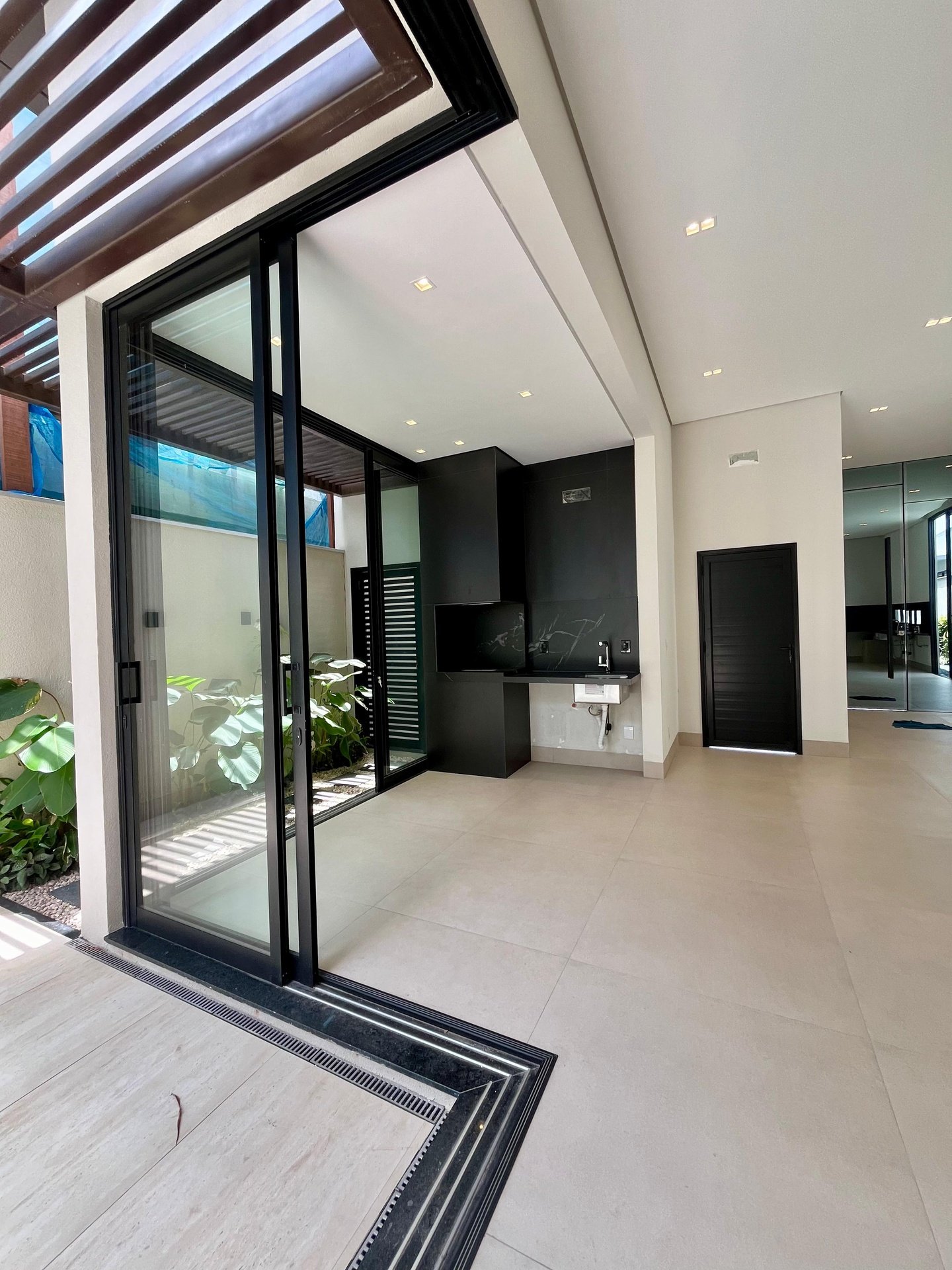 Casa de Condomínio à venda com 3 quartos, 182m² - Foto 9