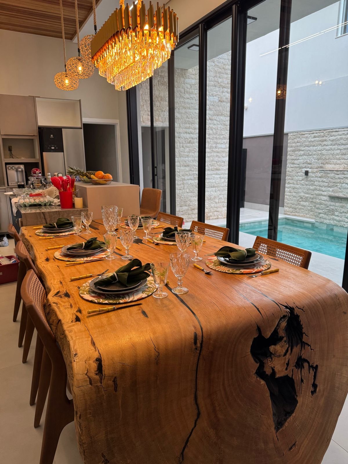 Casa à venda com 3 quartos, 160m² - Foto 1