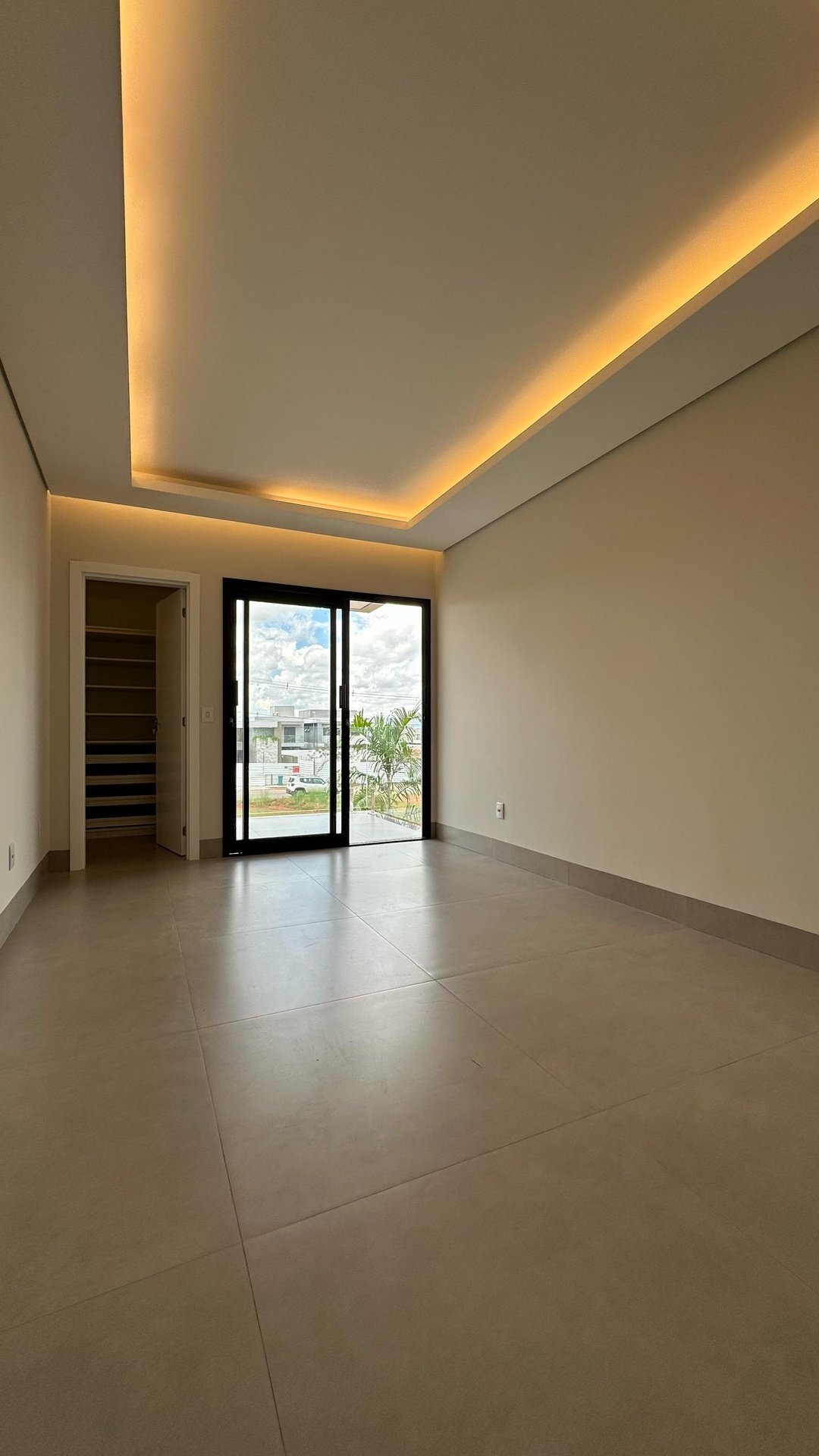 Casa à venda com 4 quartos, 274m² - Foto 6