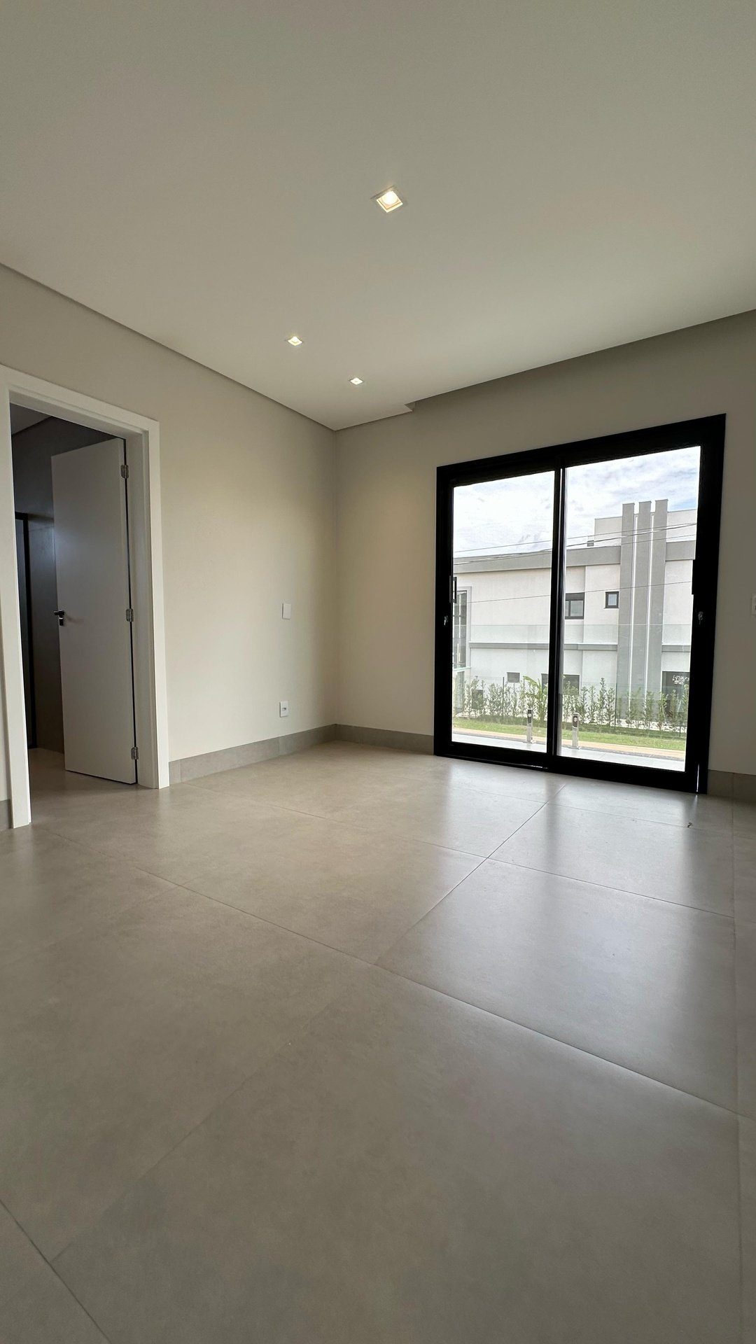 Casa à venda com 4 quartos, 274m² - Foto 20