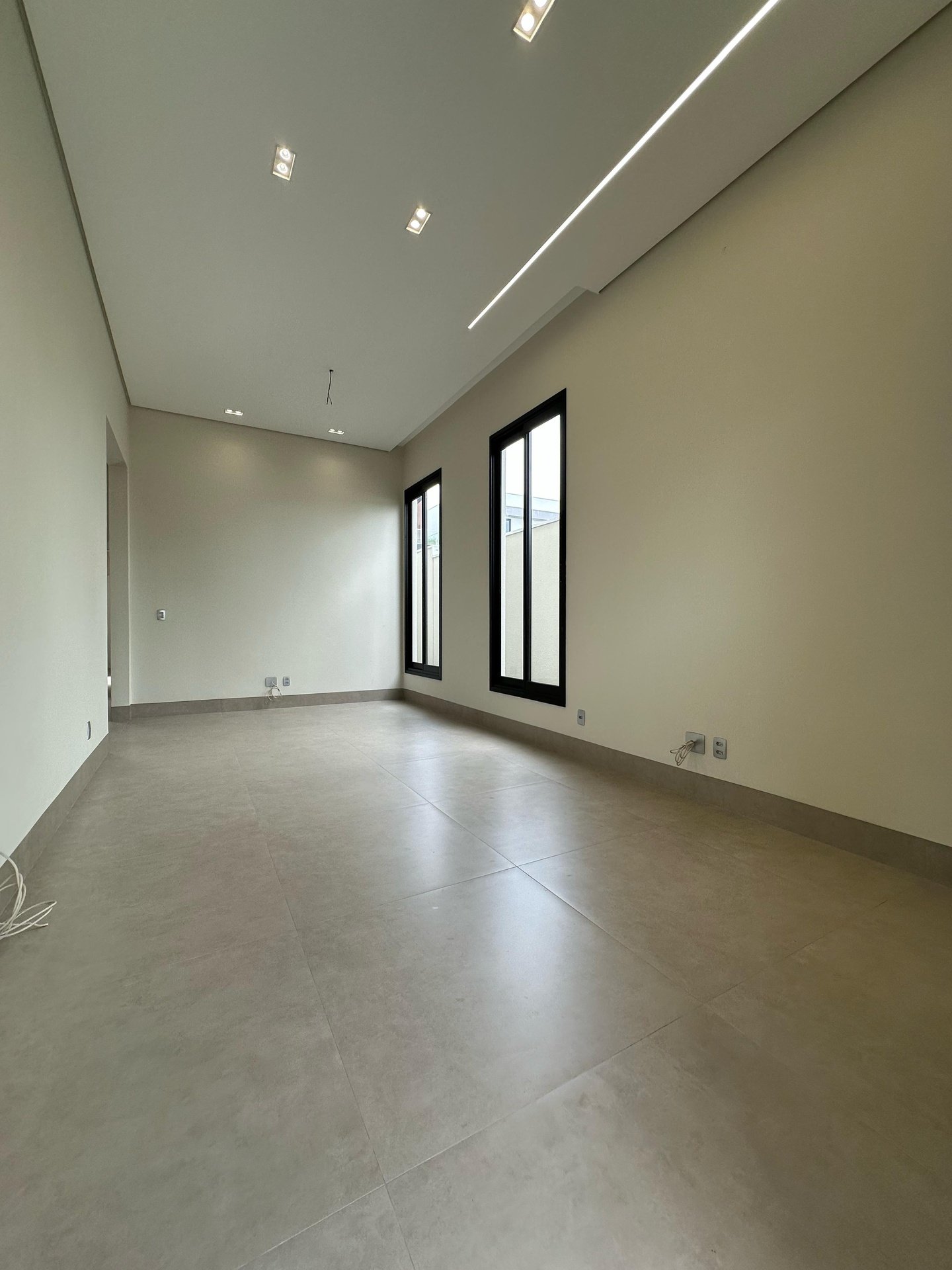 Casa de Condomínio à venda com 3 quartos, 170m² - Foto 4
