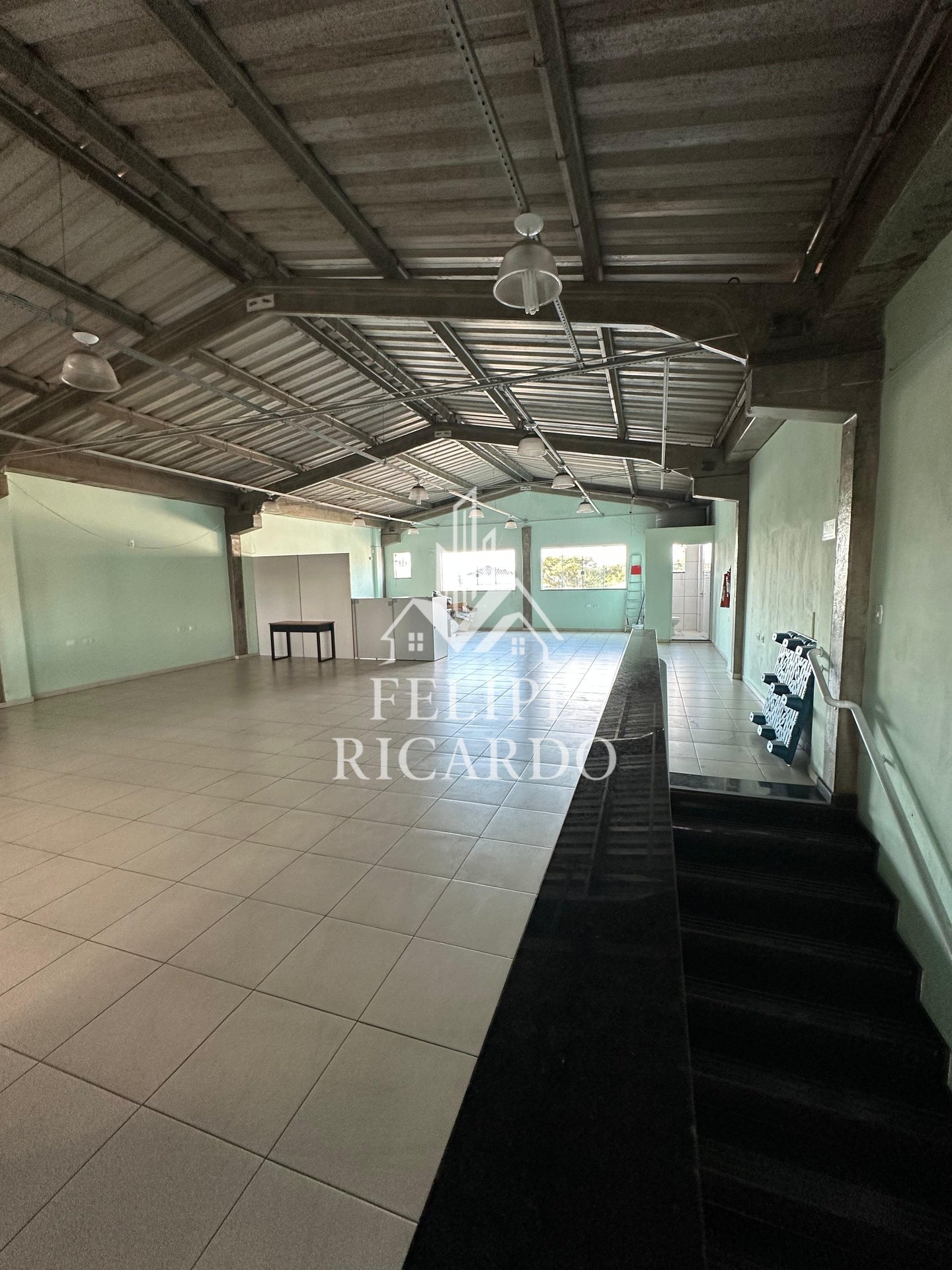 Depósito-Galpão-Armazém à venda, 380m² - Foto 14