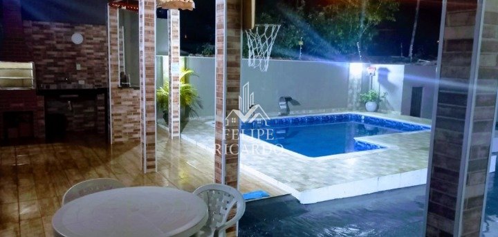 Casa, 2 quartos, 200 m² - Foto 1