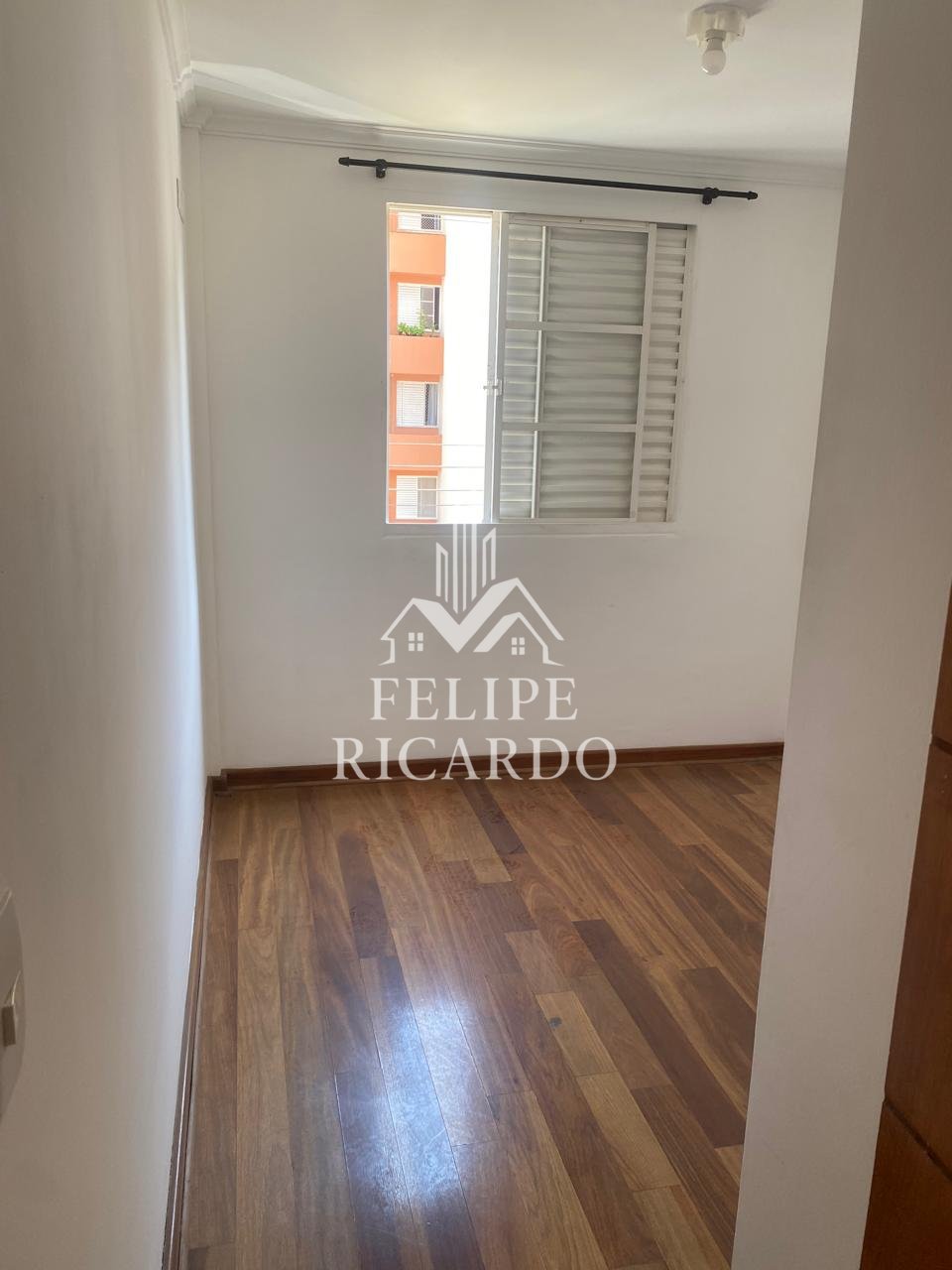Apartamento à venda com 3 quartos, 58m² - Foto 4