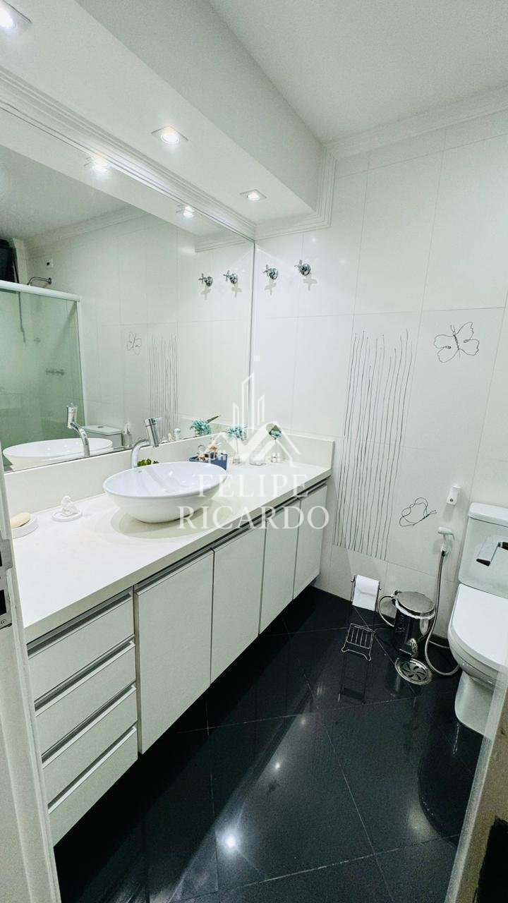 Apartamento à venda com 3 quartos, 158m² - Foto 20