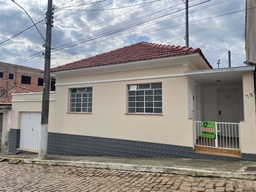 Casa de 3 quartos, 89m² no bairro Centro, em Córrego do Bom Jesus | Eu Corretor