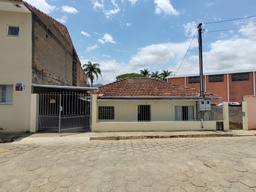 Casa de 6 quartos, no bairro Buraco quente, em Córrego do Bom Jesus | Eu Corretor