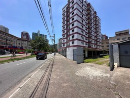 Lote/Terreno de no bairro Canto do Forte, em Praia Grande | Eu Corretor