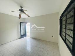 Casa de 2 quartos, no bairro Parque São Domingos, em São José do Rio Pardo | Eu Corretor