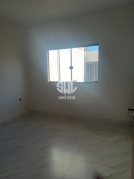 Casa de 2 quartos, no bairro Jardim Ipanema, em Uberlândia | Eu Corretor
