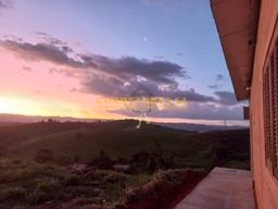 Fazenda/Sítios/Chácaras de 3 quartos, 100m² no bairro Anhumas, em Córrego do Bom Jesus | Eu Corretor
