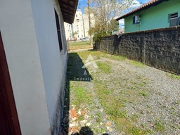 Casa de 2 quartos, 355m² no bairro Jardim Iririú, em Joinville | Eu Corretor
