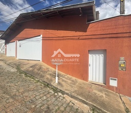 Casa de 4 quartos, no bairro Vila Formosa, em São José do Rio Pardo | Eu Corretor