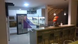 Casa de 3 quartos, 240m² no bairro Praia dos Amores, em Balneário Camboriú | Eu Corretor