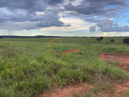 Fazenda/Sítios/Chácaras de 1 quarto, no bairro Estrada, em Guiratinga | Eu Corretor