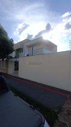 Casa de 3 quartos, no bairro Vale de San Izidro, em Londrina | Eu Corretor