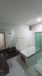 Casa de 4 quartos, no bairro Bairro Tucanos, em Londrina | Eu Corretor