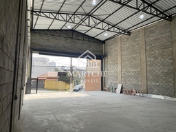 Galpão / Depósito / Armazém de 305m² no bairro Vila Oratório, em São Paulo | Eu Corretor