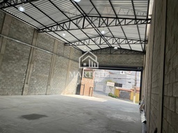Galpão / Depósito / Armazém de 305m² no bairro Vila Oratório, em São Paulo | Eu Corretor